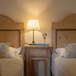 Villa Benka In - Haus Für 8-9 Personen Radetići